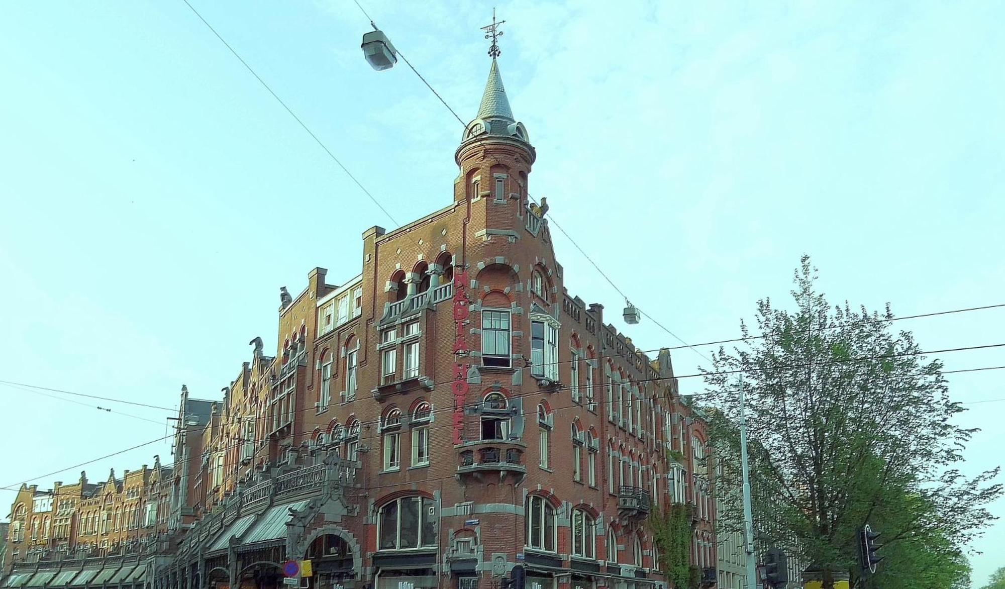 Nadia Ámsterdam